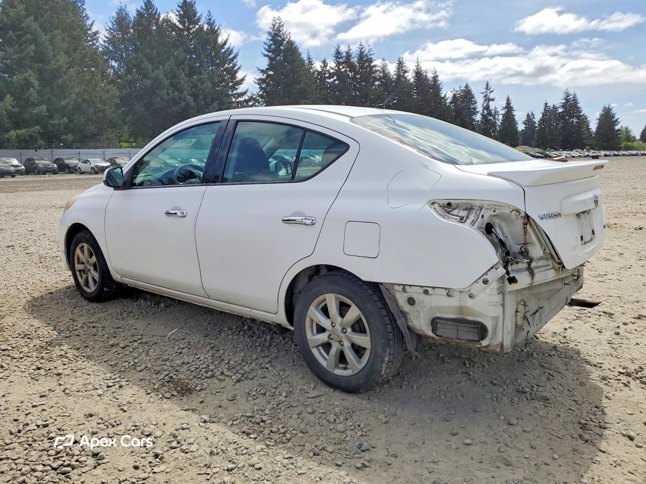 Nissan Versa 2014