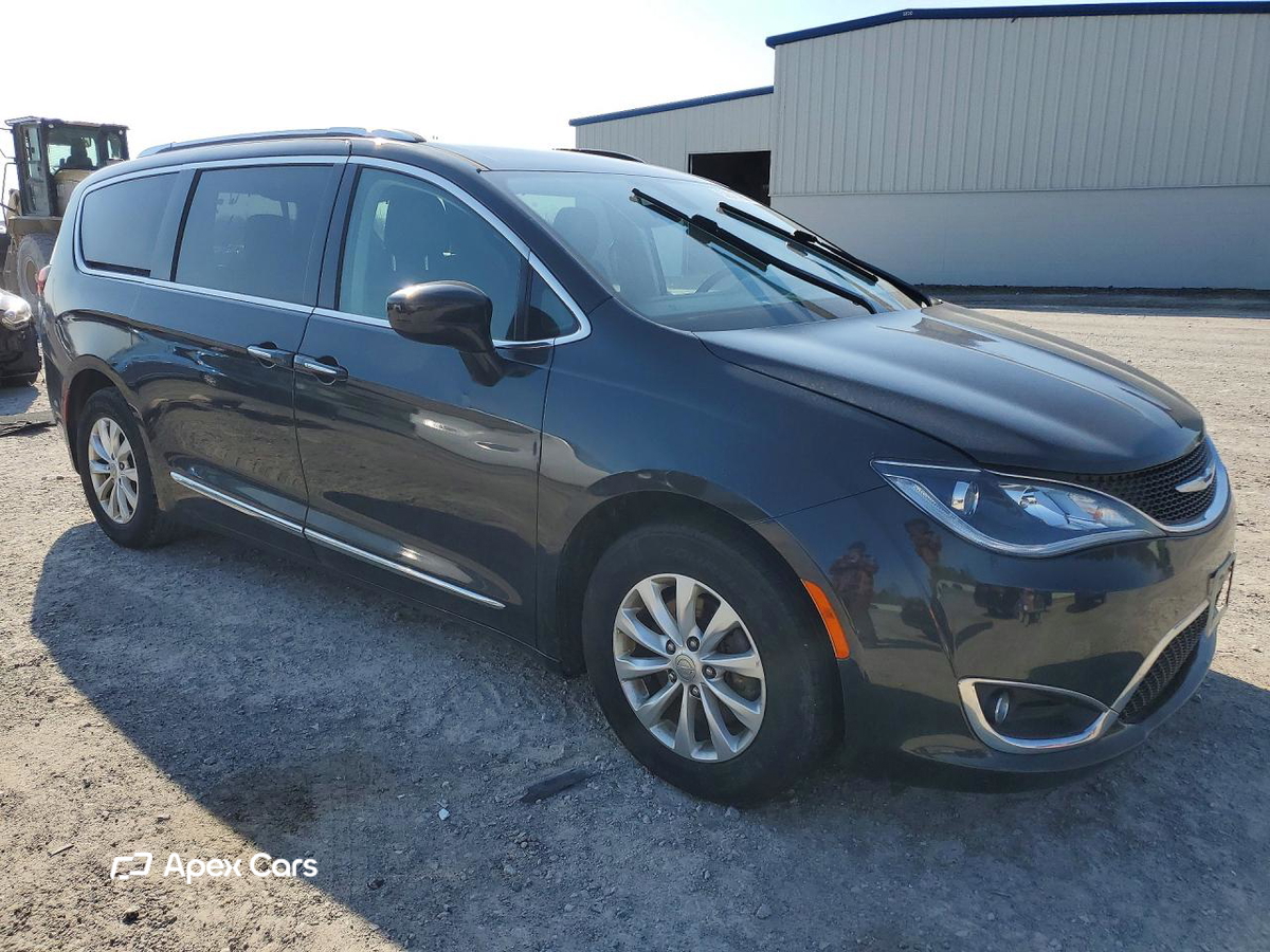Chrysler Pacifica 2018