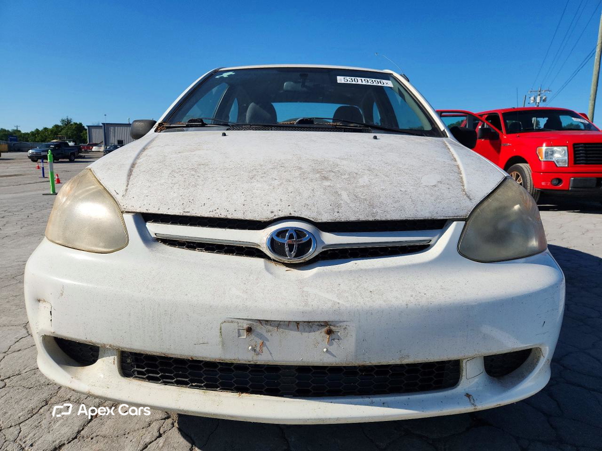 Toyota Echo 2003