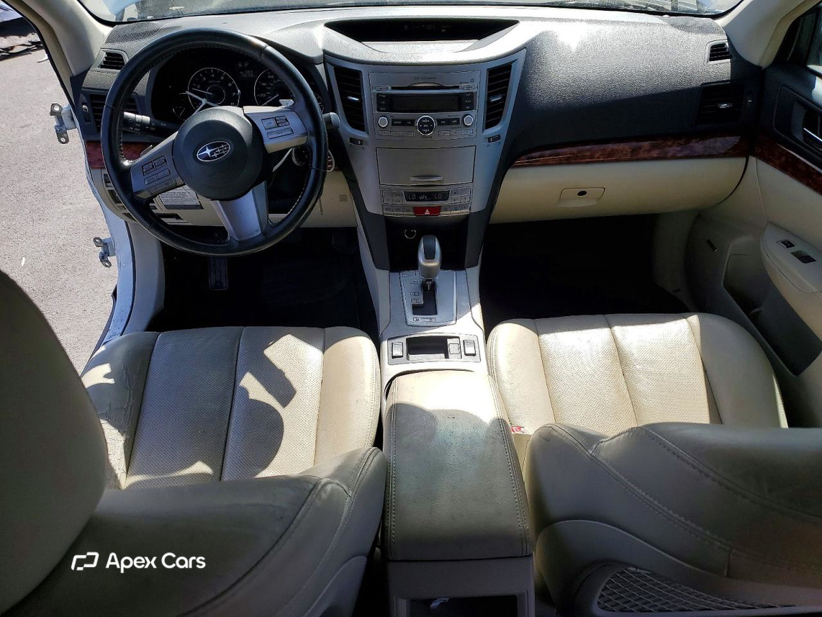 Subaru Outback 2011