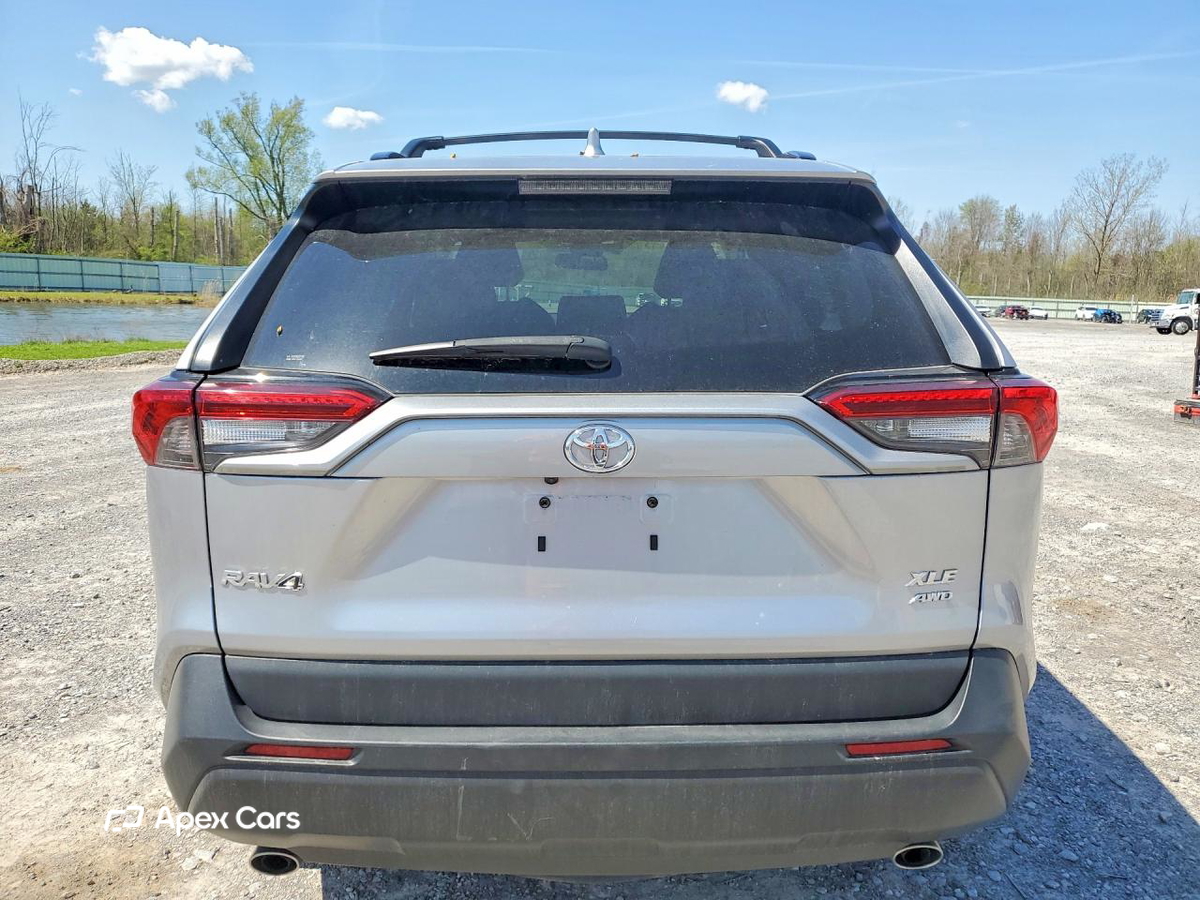 Toyota RAV 4 2021