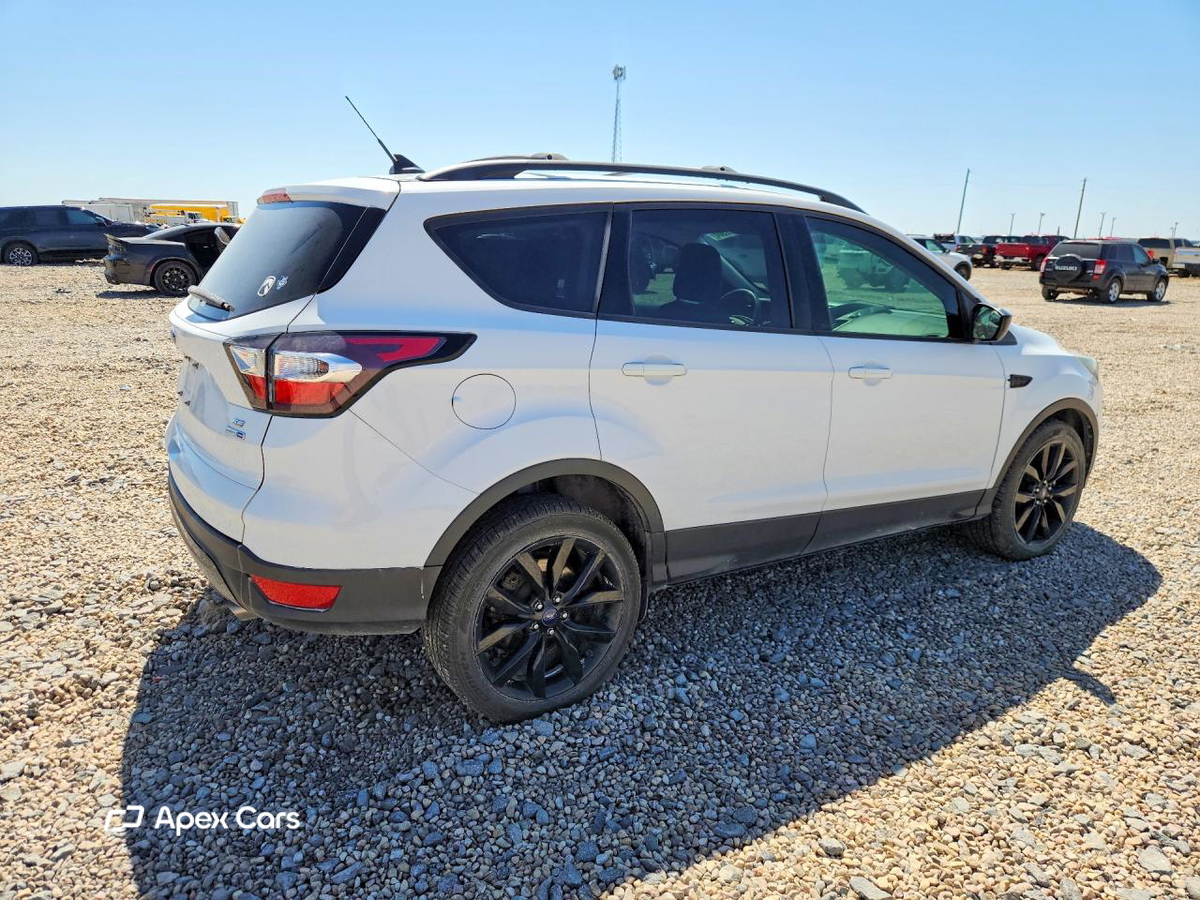 Ford Escape 2018