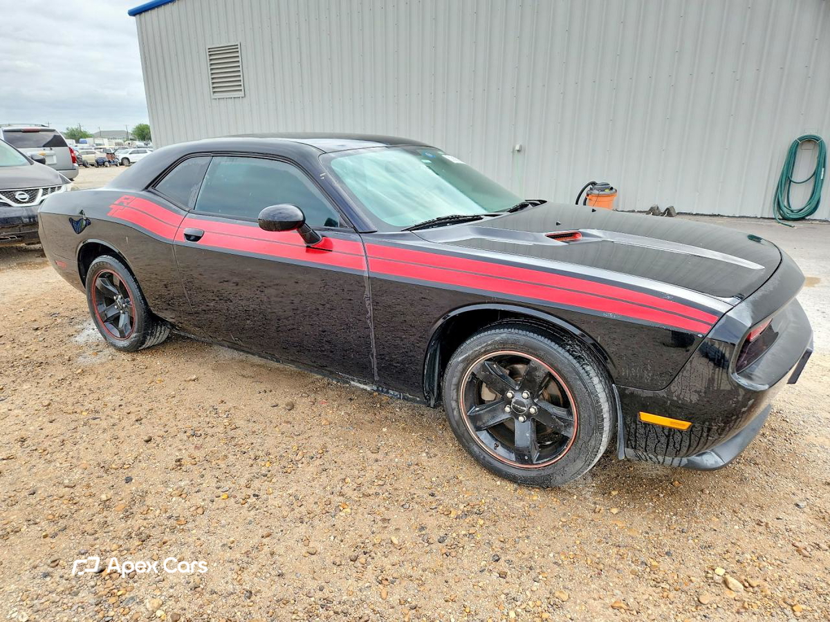 Dodge Challenger 2011