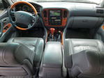 Lexus LX 2000