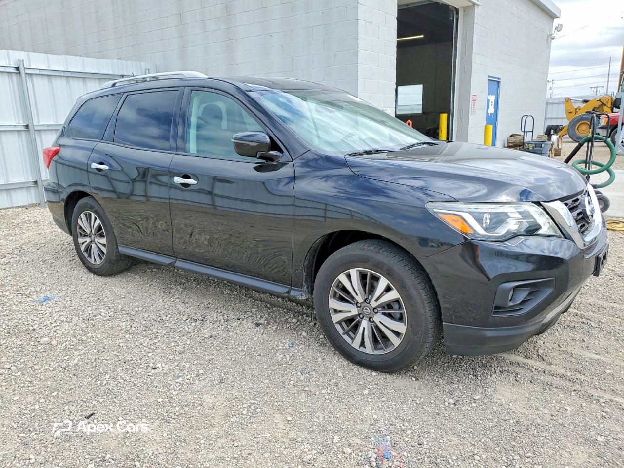 Nissan Pathfinder 2017