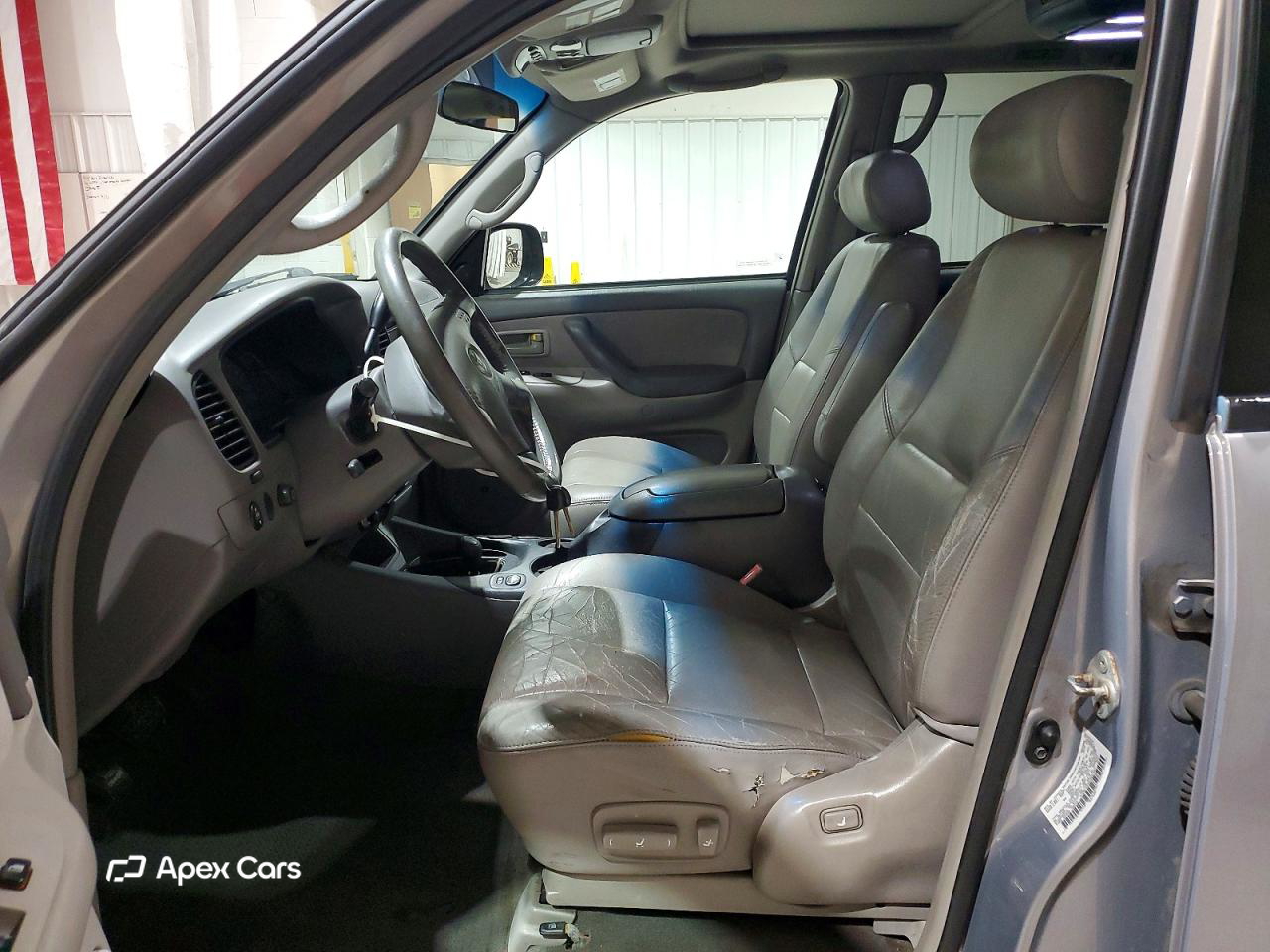 Toyota Sequoia 2001