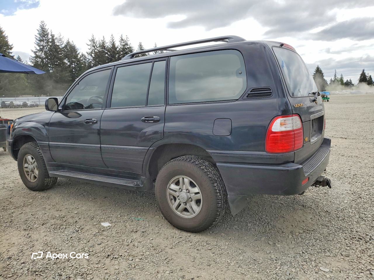 Lexus LX 2000