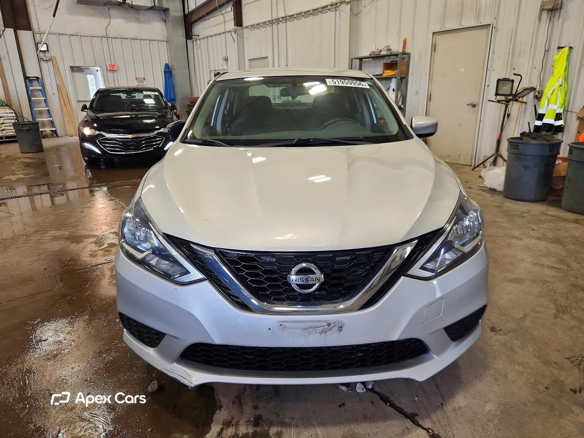 Nissan Sentra 2016
