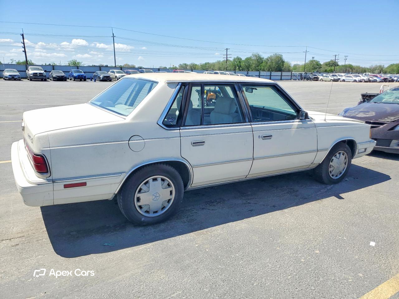Dodge 600 1986