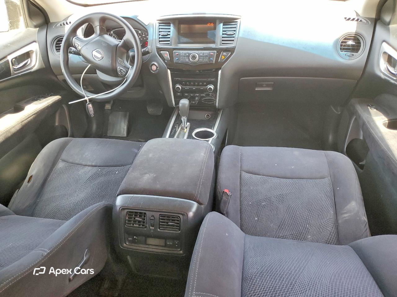 Nissan Pathfinder 2013