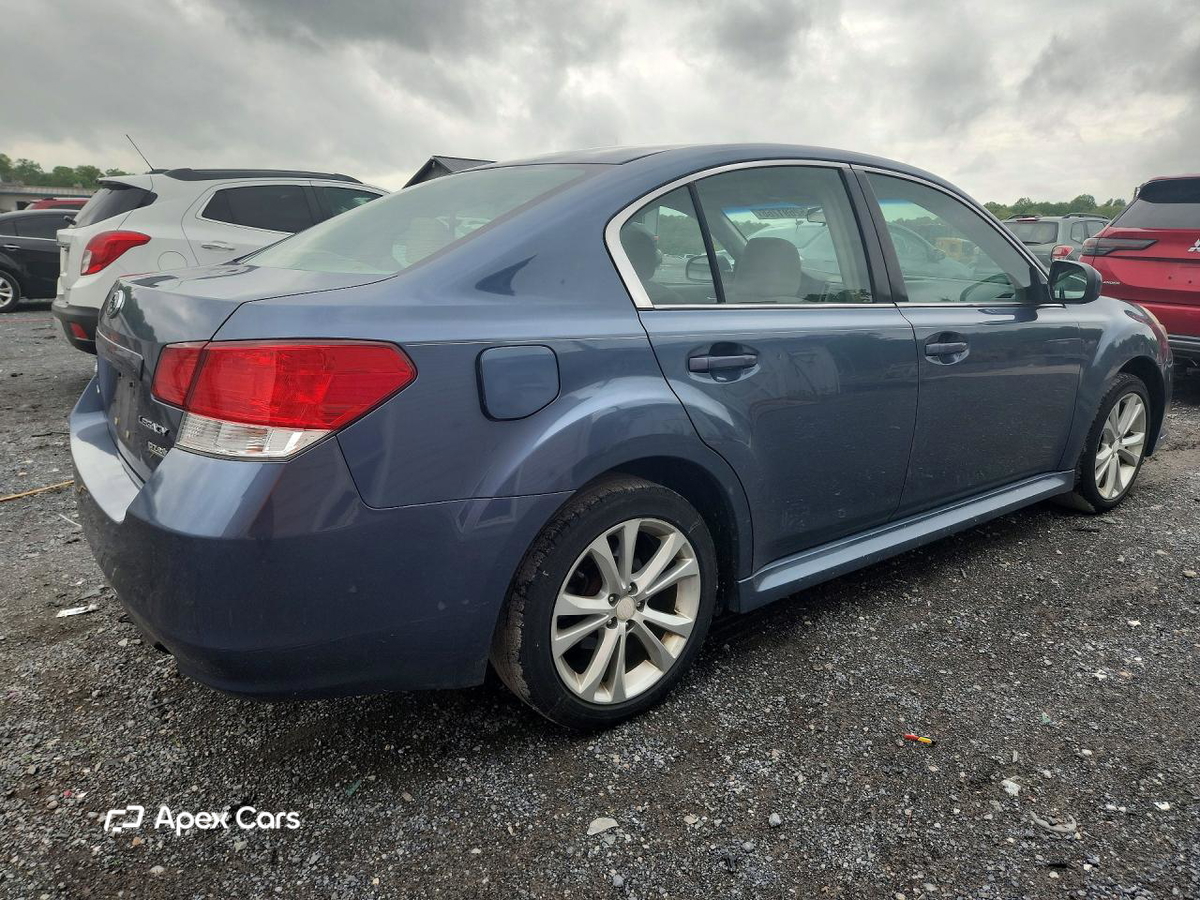 Subaru Legacy 2013
