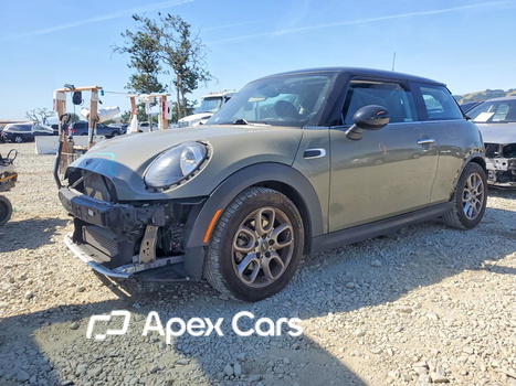 MINI Cooper 2019 - Image 1 of 13
