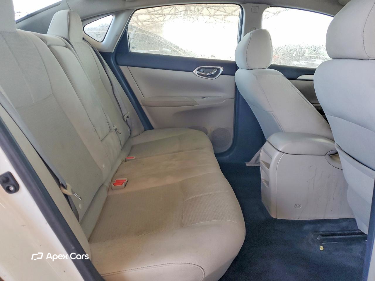 Nissan Sentra 2015