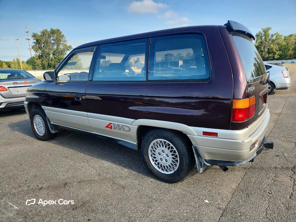 Mazda MPV 1995