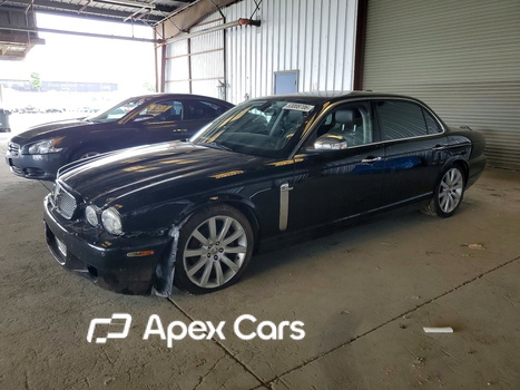 Jaguar XJ 2008 - Image 1 of 12