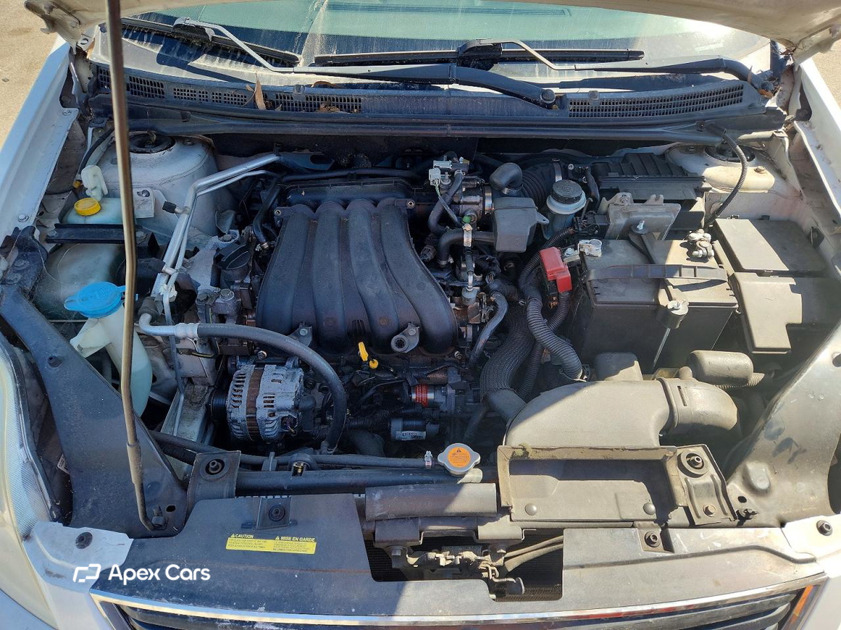 Nissan Sentra 2012