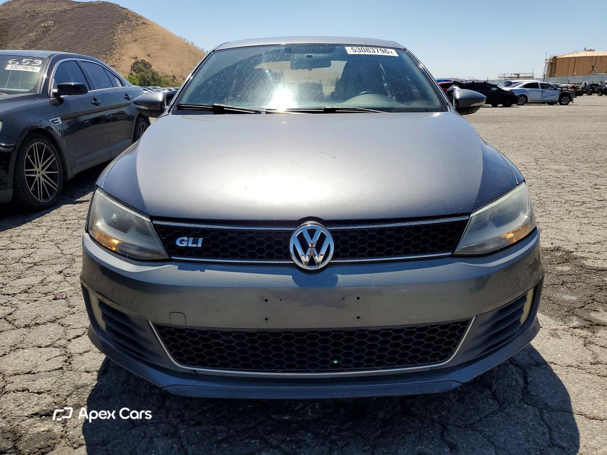 Volkswagen Jetta 2012