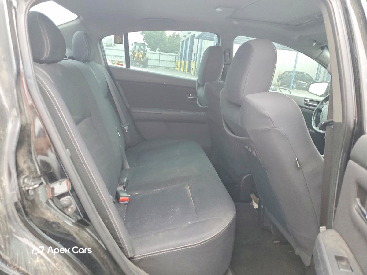 Nissan Sentra 2012