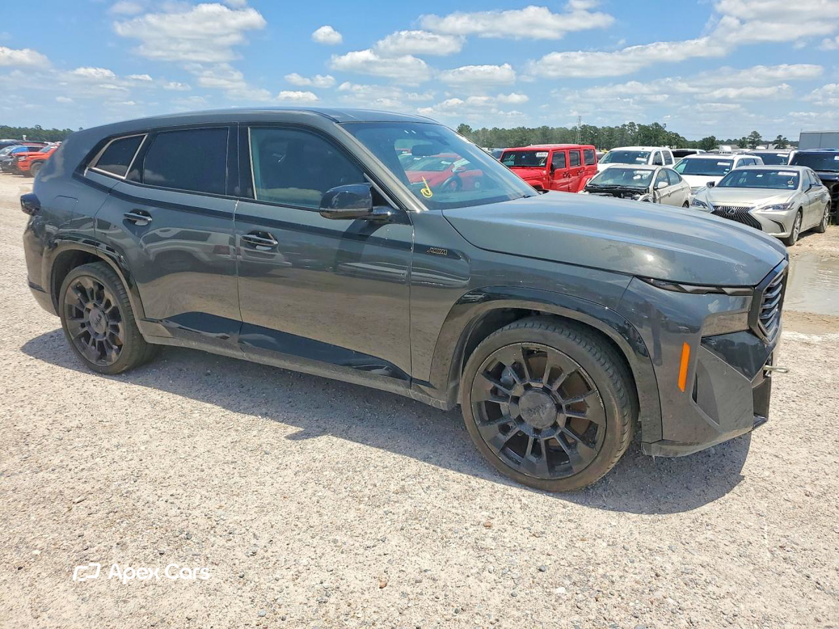 BMW XM 2025