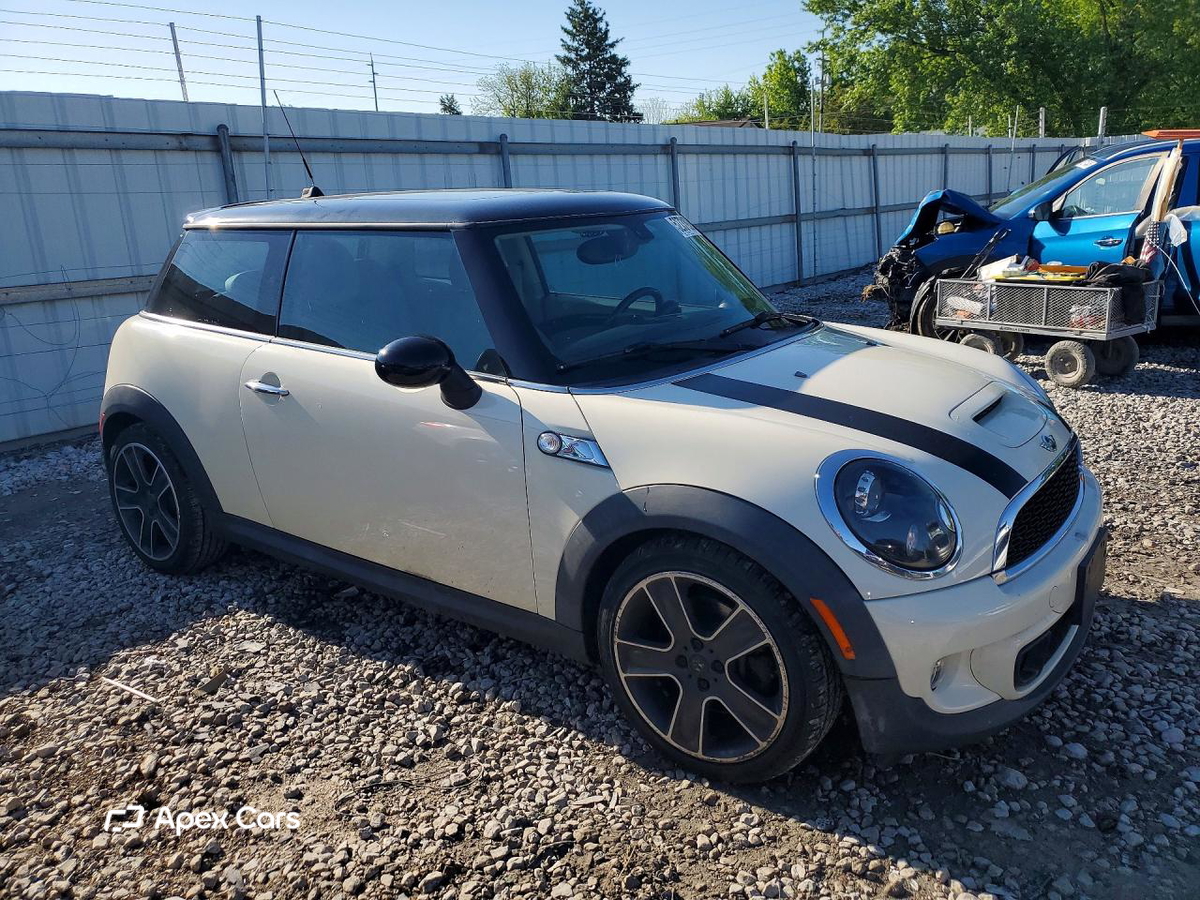MINI Cooper 2012