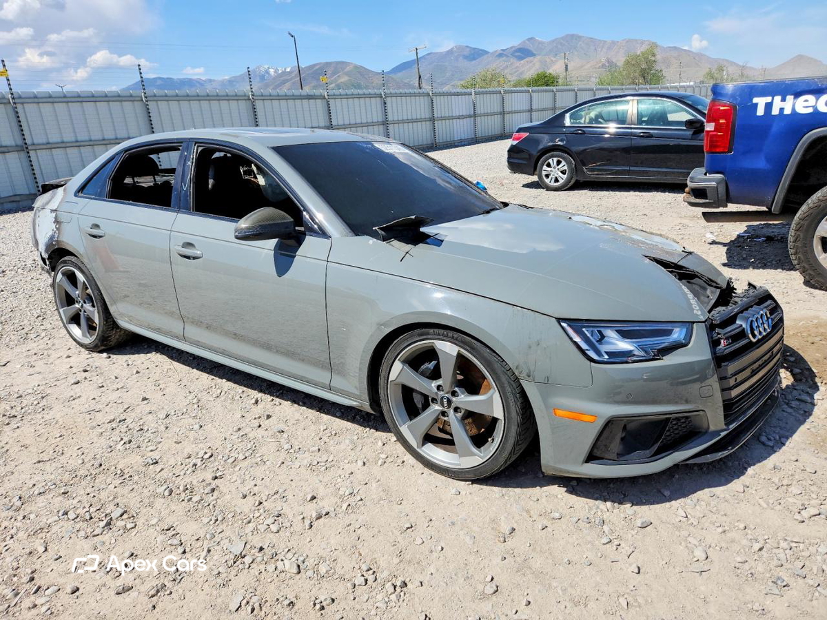 Audi RS4 2019