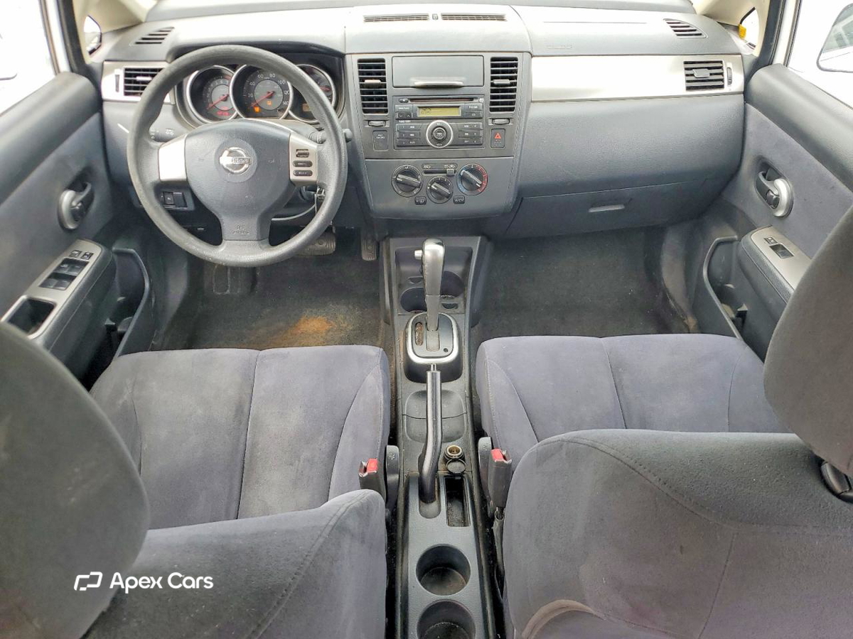 Nissan Versa 2008