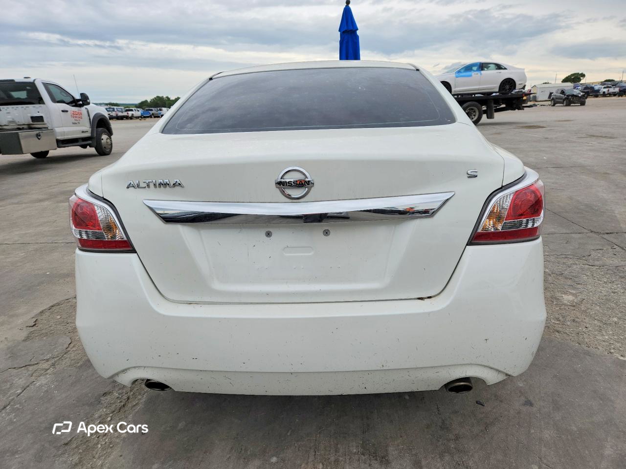 Nissan Altima 2015