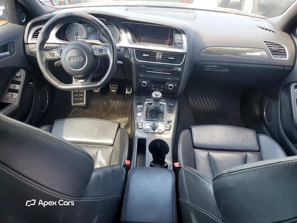 Audi RS4 2014