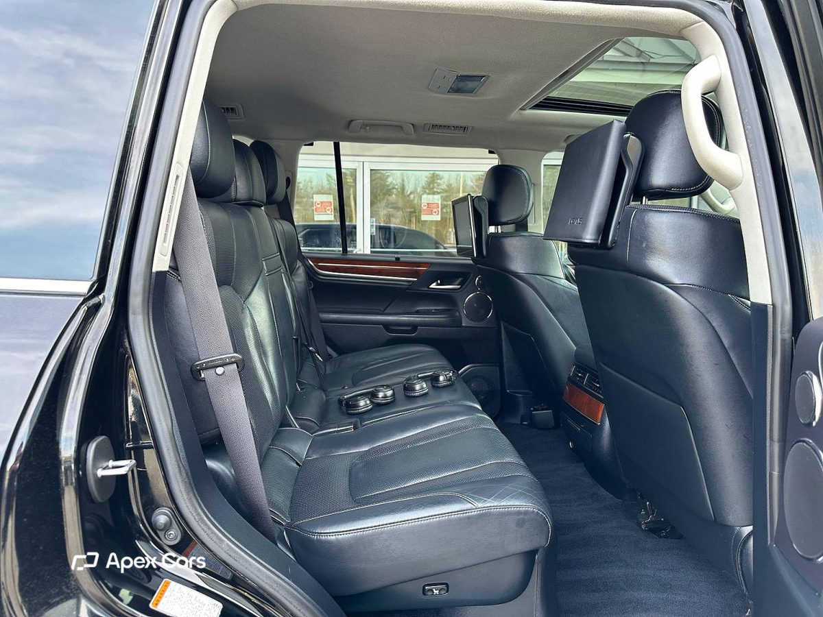 Lexus LX 2018