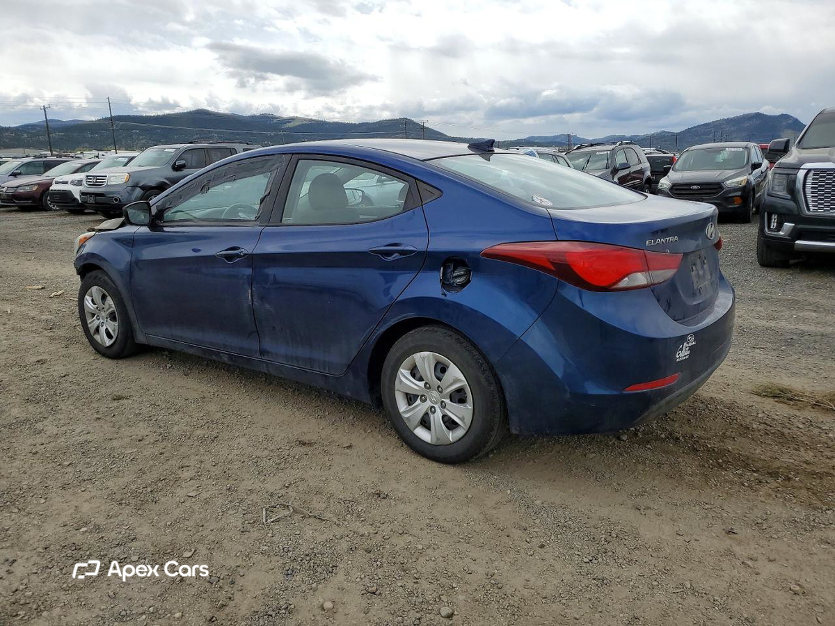 Hyundai Elantra 2016