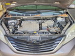 Toyota Sienna 2011