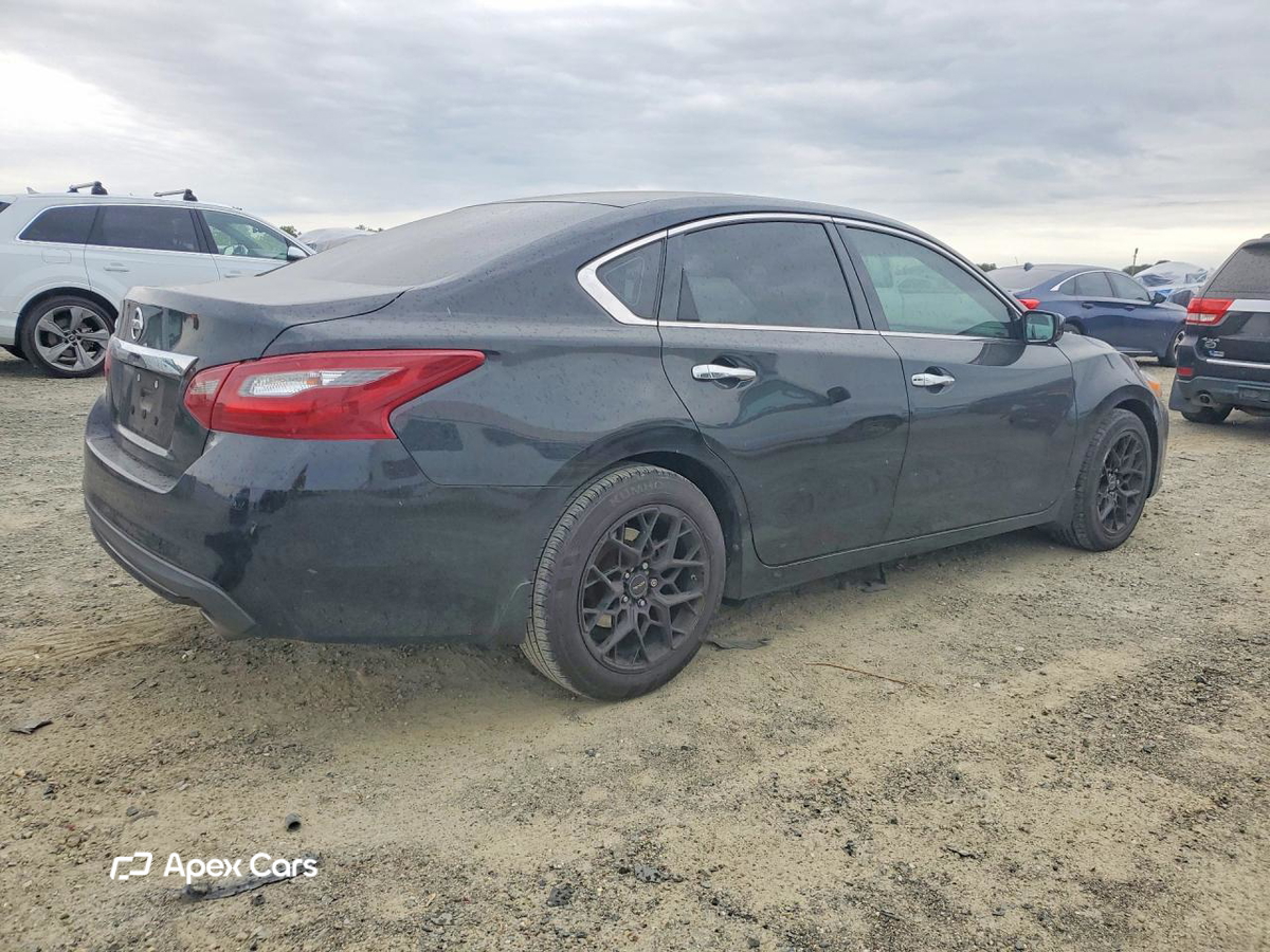 Nissan Altima 2018