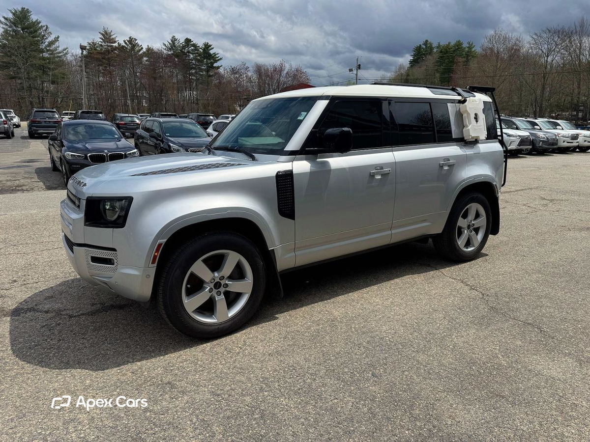 Land Rover Defender 2022
