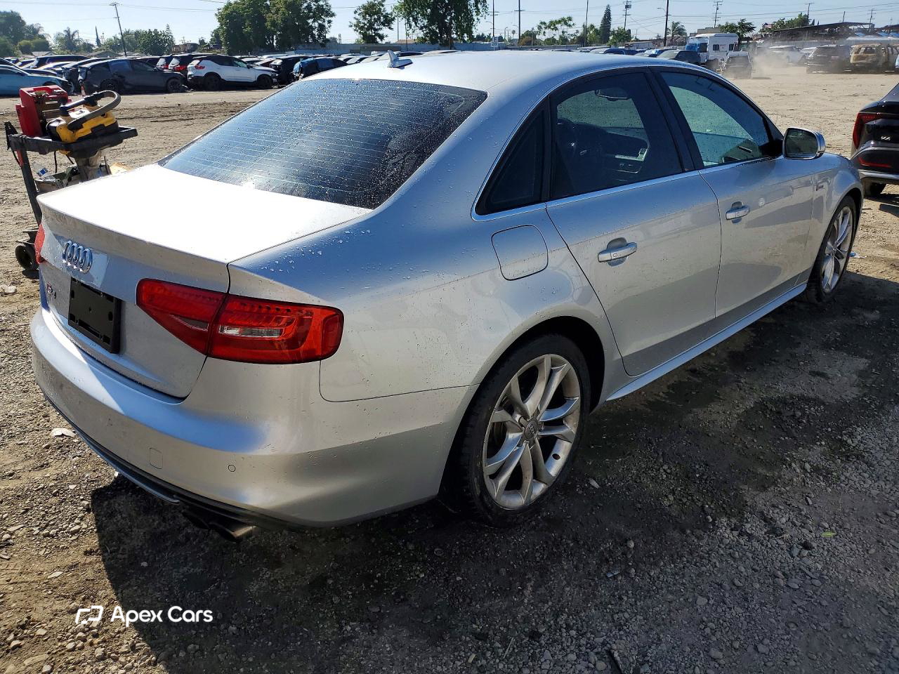 Audi RS4 2013