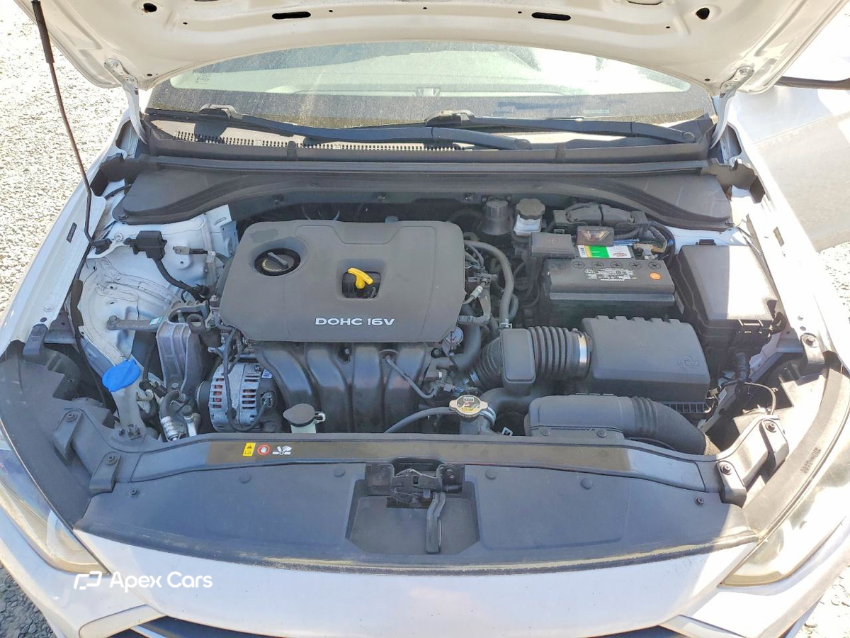 Hyundai Elantra 2017