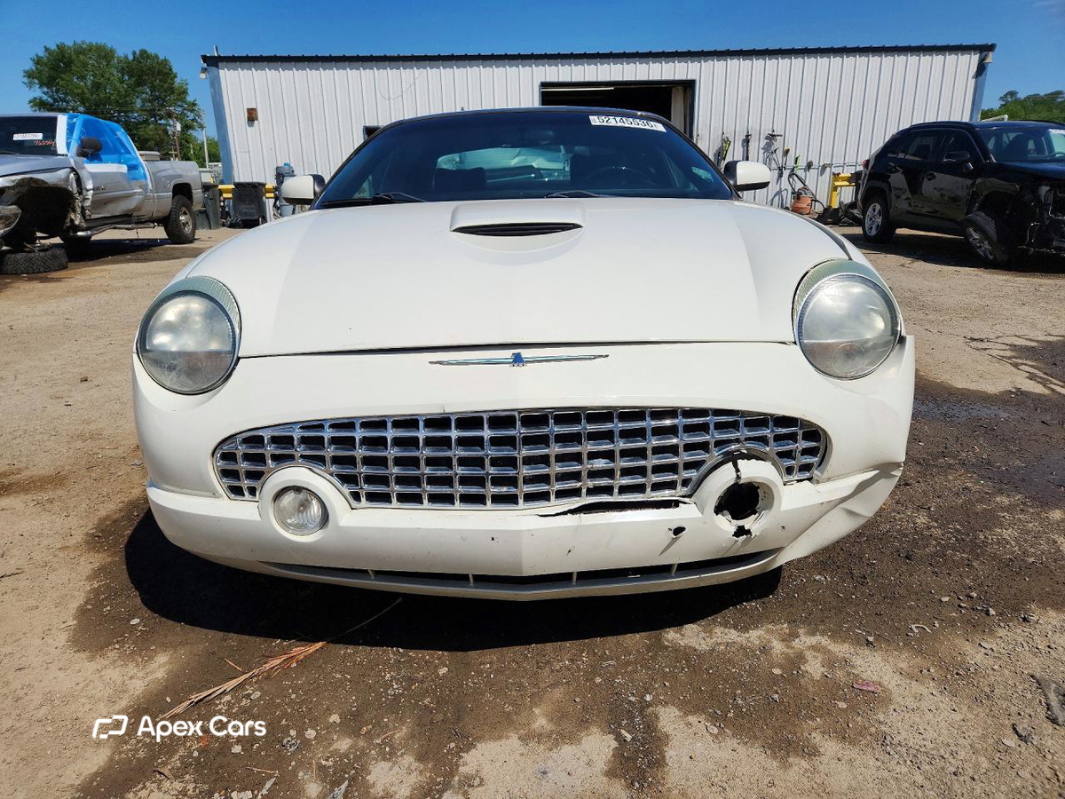 Ford Thunderbird 2003