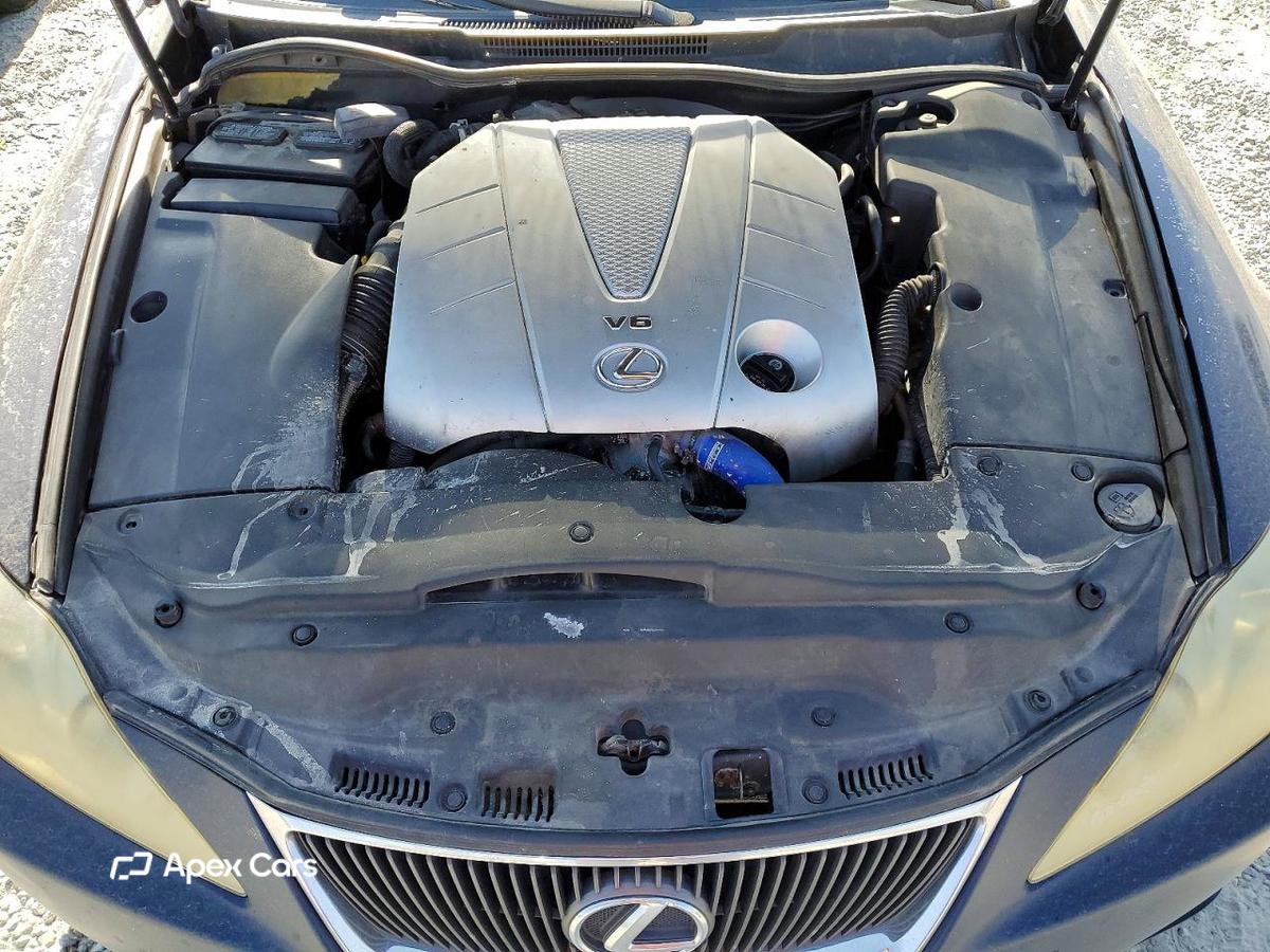 Lexus IS 2006