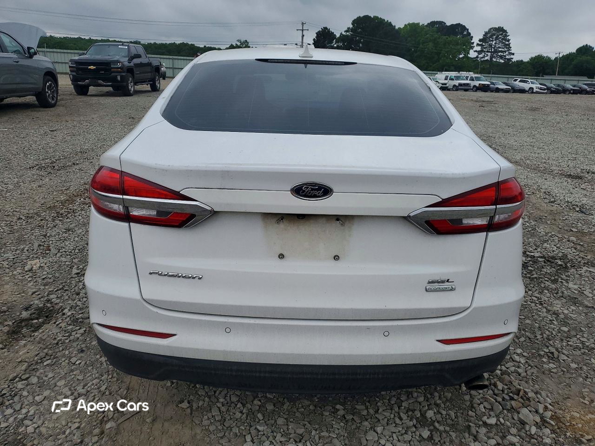 Ford Fusion 2020