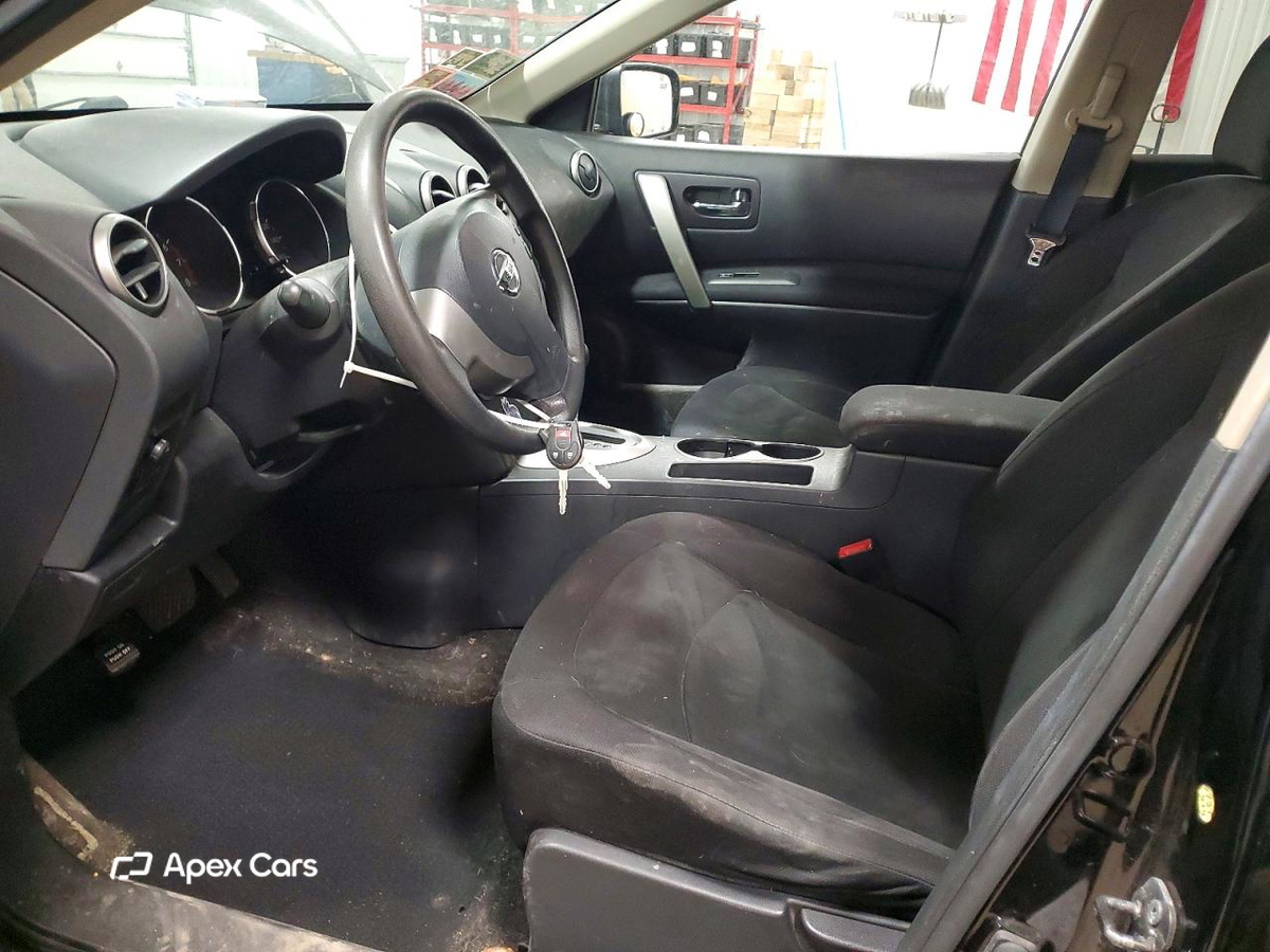 Nissan Rogue 2010