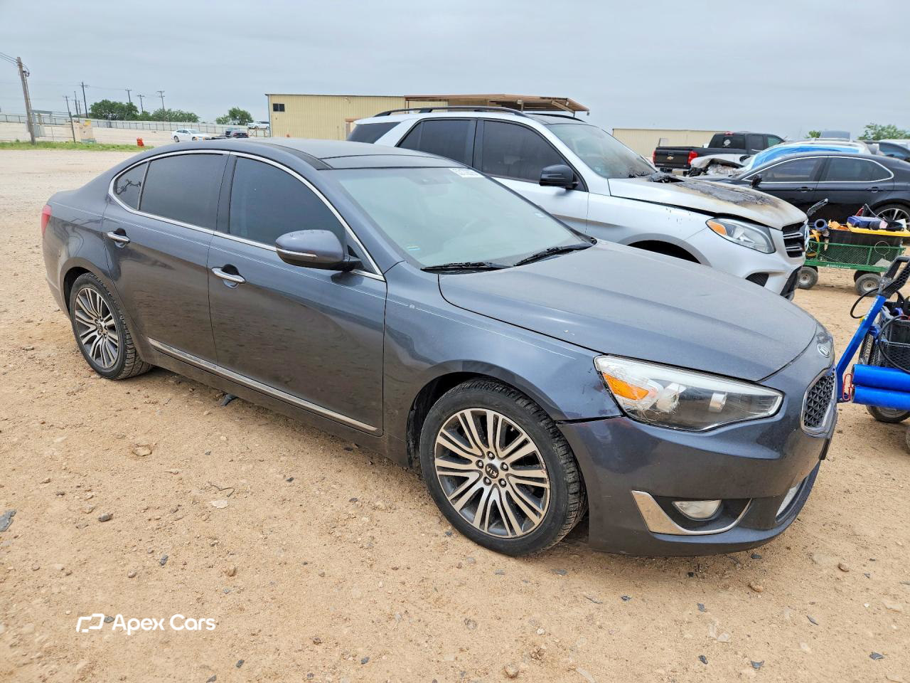 Kia Cadenza 2016