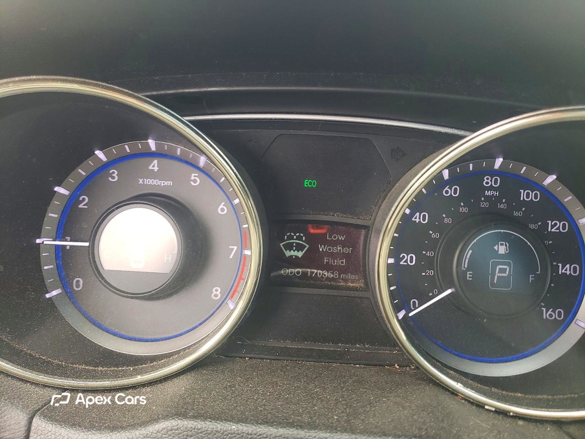 Hyundai Sonata 2011
