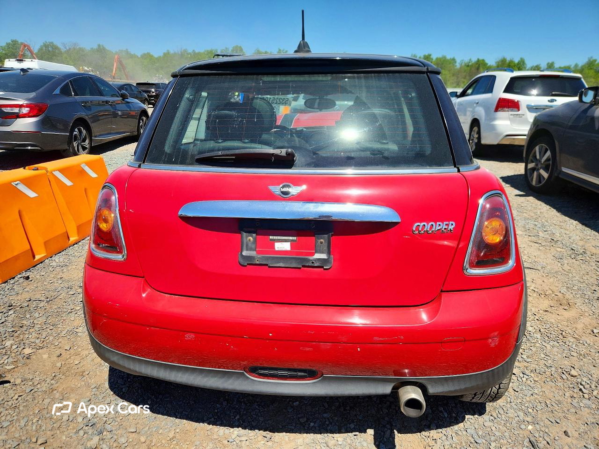 MINI Cooper 2010