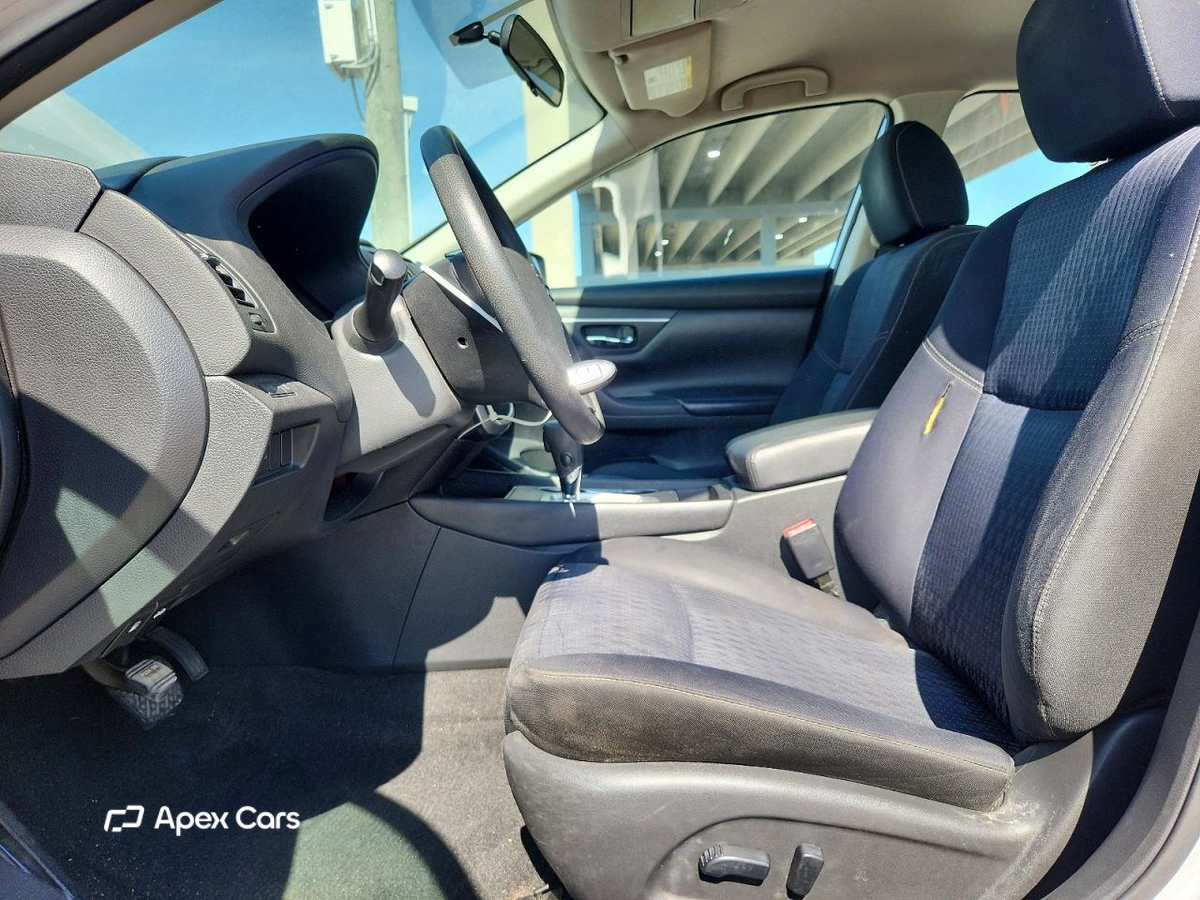 Nissan Altima 2016