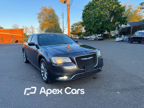 Chrysler 300 2016 - Image 1 of 14