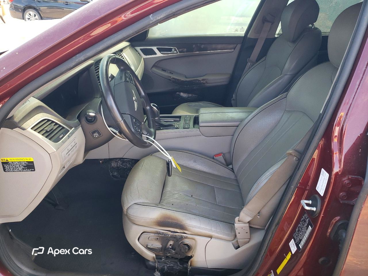 Hyundai Genesis 2015