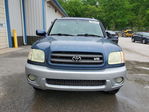 Toyota Sequoia 2004
