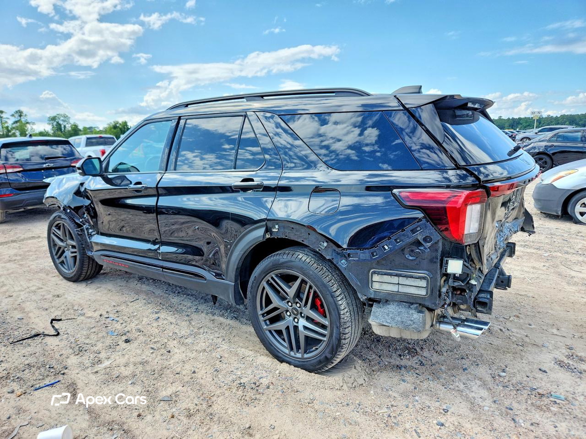 Ford Explorer 2025