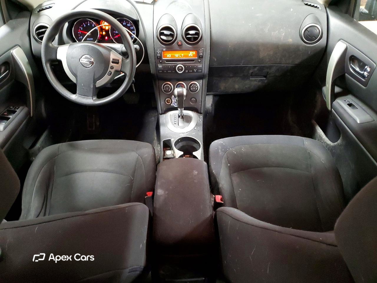 Nissan Rogue 2010