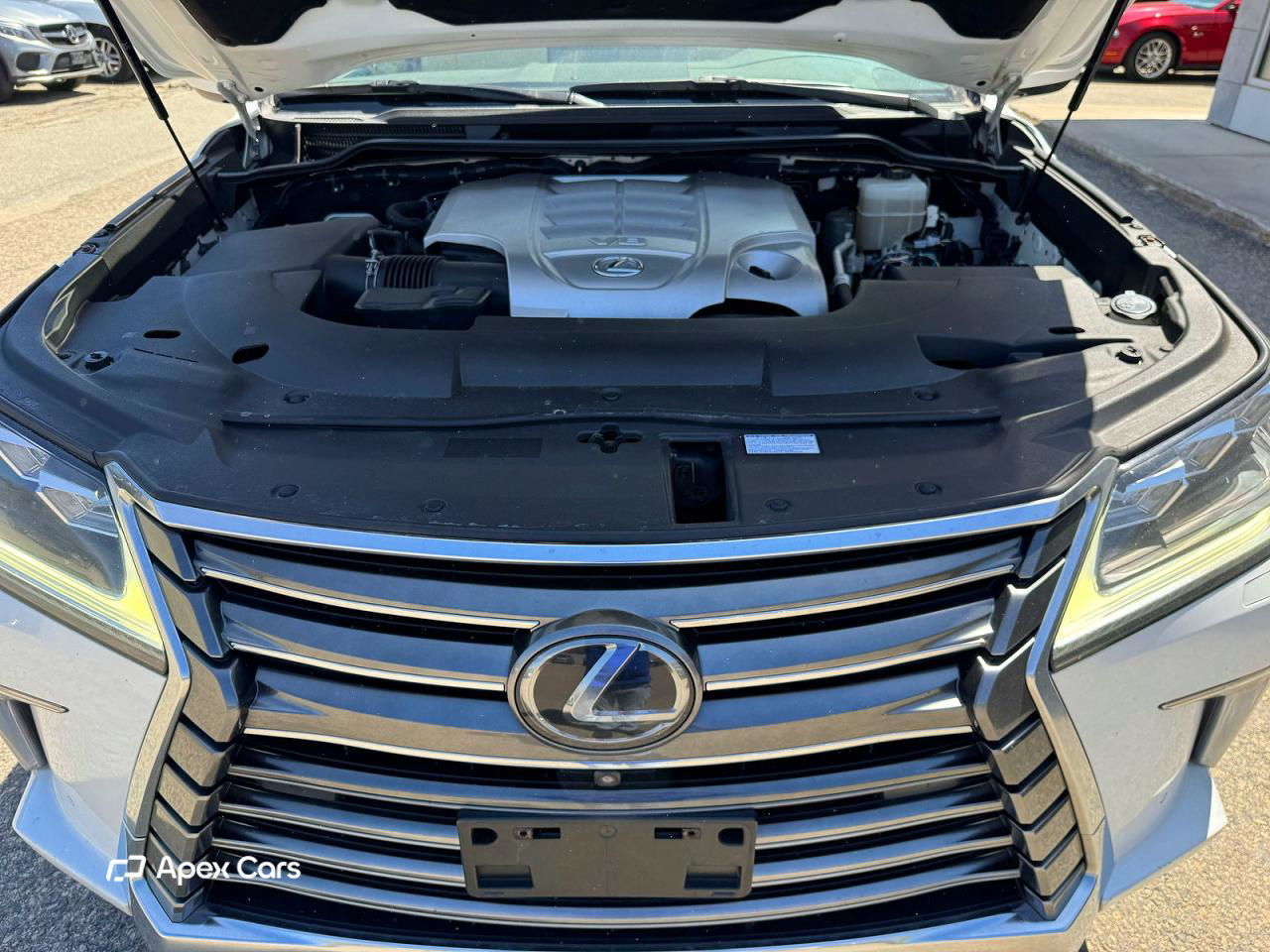 Lexus LX 2018