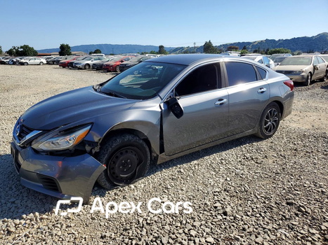 Nissan Altima 2018 - Image 1 of 12
